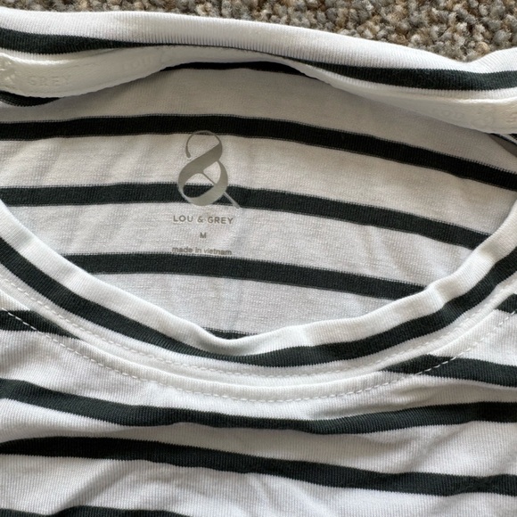Loft Lou and grey super soft tee.  Size medium. EUC. - Picture 2 of 2